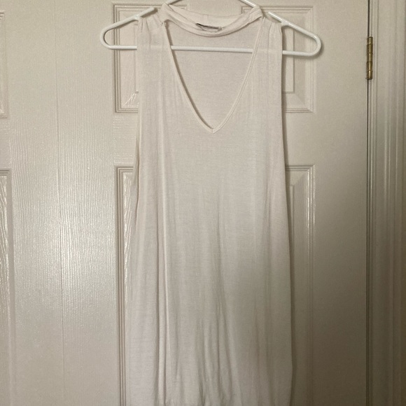 Dainty Hooligan Boutique, Versatile Jersey Choker Tank Blouse In Ivory - Small - Picture 3 of 3